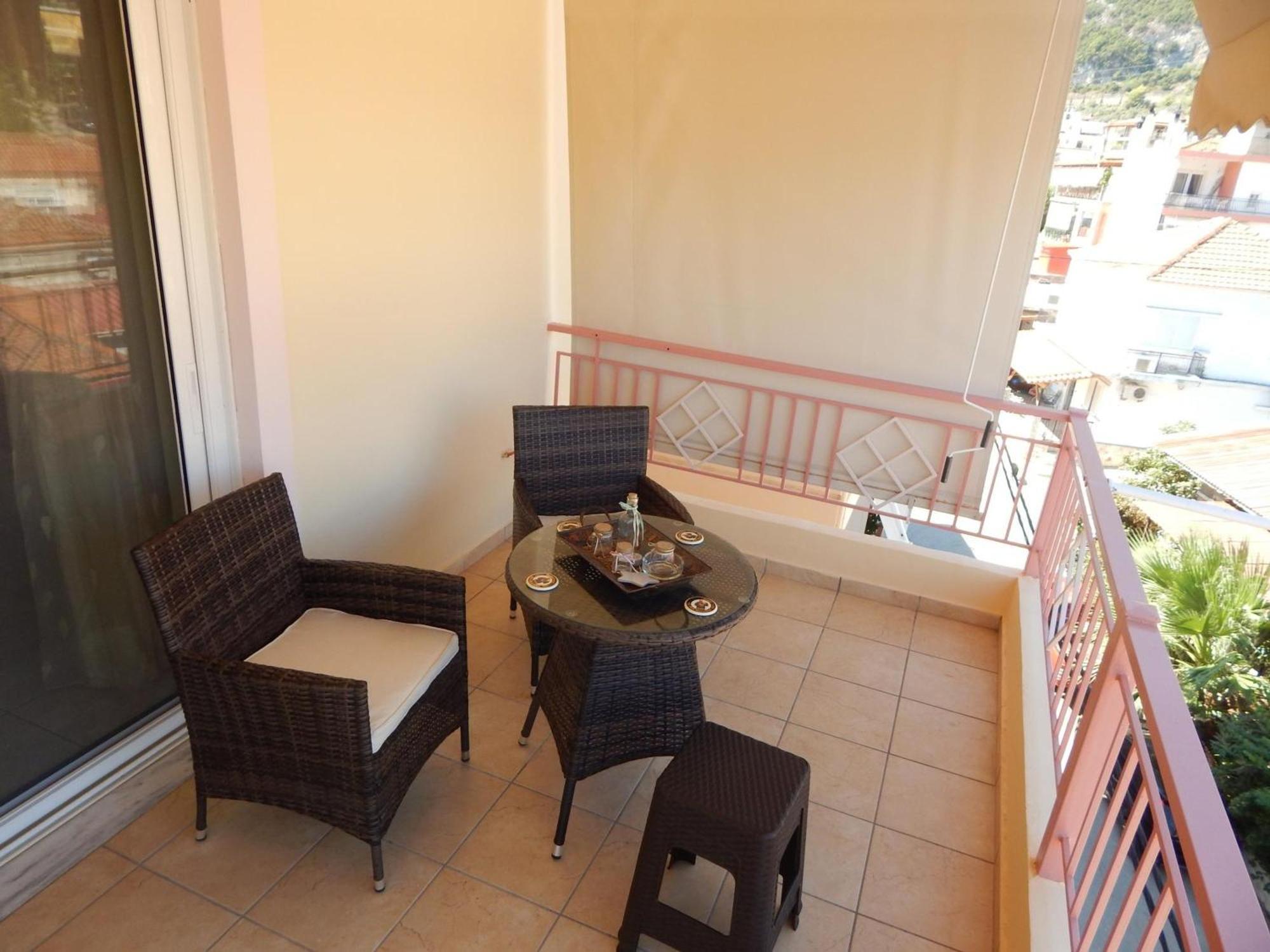 Angela'S Apartment With Beautiful Balcony View Agios Konstantinos  エクステリア 写真